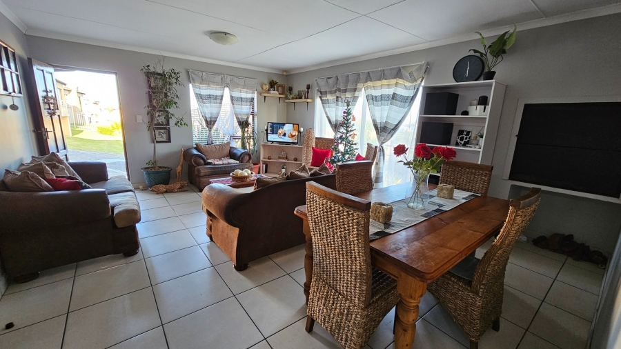 3 Bedroom Property for Sale in Seemeeu Park Western Cape